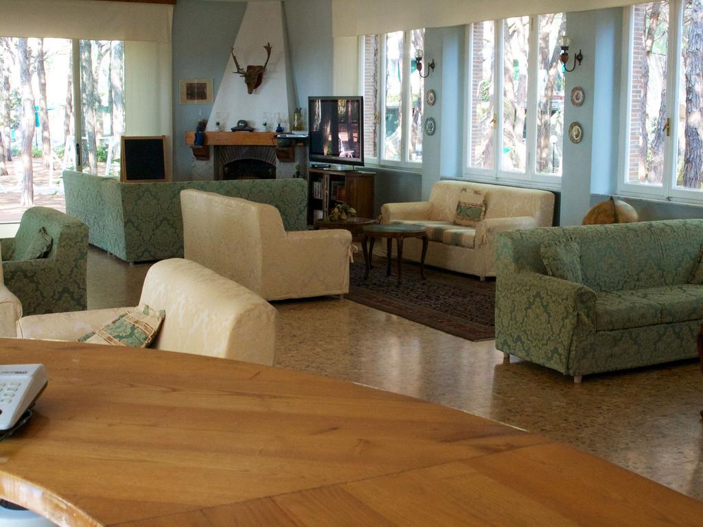Hotel Villa Nettuno مارينا دي كامبو المظهر الخارجي الصورة